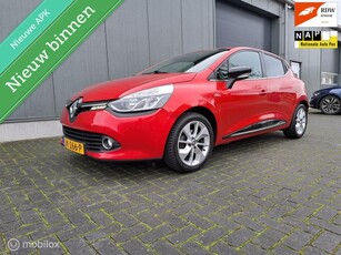 Renault Clio 0.9 TCe Eco2 Limited