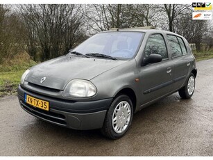 Renault Clio 1.2 83000KM!!! Nieuwe APK Inruil is mogelijk