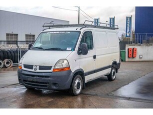 Renault Master 100 DCI (bj 2005)