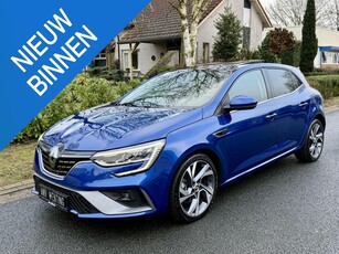 Renault Mégane 1.6 E-Tech Plug-In Hybrid 160 R.S. Line Pano