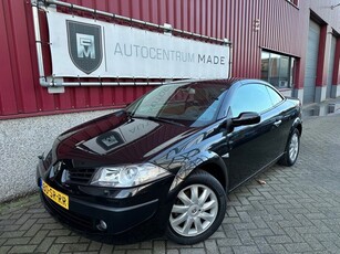 Renault Mégane Coupé-Cabriolet 2.0-16V Tech Line //