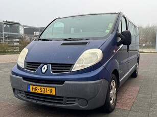 Renault Trafic Passenger 2.5 dCi T29 L2H1 Authentique 9