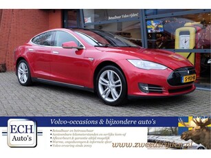 Tesla Model S 85 Panoramadak, bijna nieuwe accu (bj 2014)