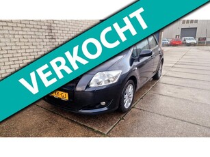 Toyota Auris 1.6-16V Executive Business AUTOMAAT eigenaar