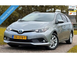 Toyota Auris 1.8 Hybrid