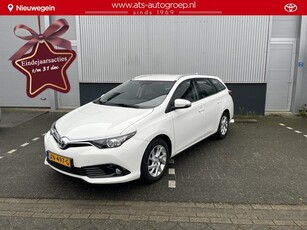 Toyota Auris Touring Sports 1.2T Energy , org NL en 1e