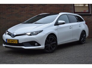 Toyota Auris Touring Sports 1.8 Hybrid Lease '15 Pano Clima