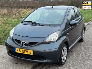 Toyota Aygo 1.0-12V + 5-Drs Stuurbekrachtiging Electric