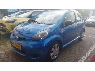 Toyota Aygo 1.0-12V Access Airco Dealer onderhouden