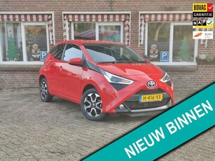 Toyota Aygo 1.0 VVT-i x-joy Clima Cruise Car-play Camara