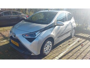 Toyota Aygo 1.0 VVT-i X-Play Automaat 1e eigenaar Airco