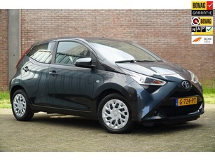 Toyota Aygo 1.0 VVT-i x-play AUTOMAAT, Airco, Bluetooth