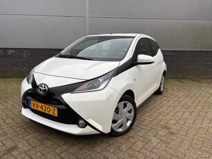 Toyota Aygo 1.0 VVT-i x-play (bj 2018)