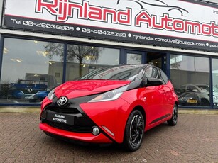 Toyota Aygo 1.0 VVT-i x-play INCL NWE APK!!