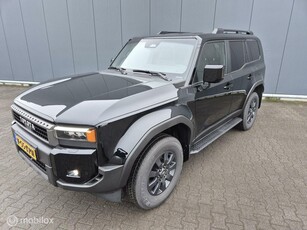 Toyota Land Cruiser 2.8 D-4D Executive Black Metallic