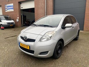 Toyota Yaris 1.0 VVTi Acces