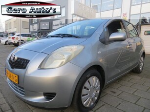 Toyota Yaris 1.0 VVTi Sol 5 drs nl auto ,airco elec ramen