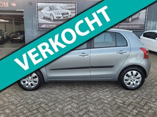 Toyota Yaris 1.0 VVTi Sol Automaat - 5-deurs - Airco -