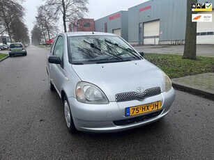 Toyota Yaris 1.3-16V VVT-i Sol Aangepaste invalide-auto