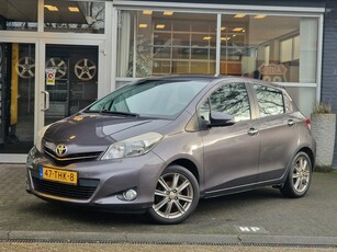 Toyota Yaris 1.3 VVT-i Dynamic CAMERA / CLIMA / NAVI /