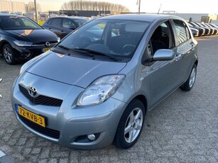 Toyota Yaris 1.3 VVTi Aspiration Cool 110.000km NAP 2e