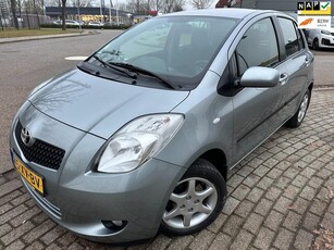 Toyota Yaris 1.3 VVTi LUNA MMT AUTOMAAT CRUISE CONTROL