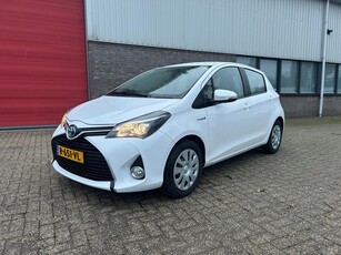 Toyota Yaris 1.5 Hybrid Aspiration Camera airco