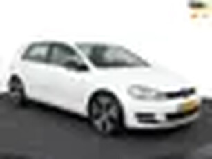 Volkswagen Golf 1.2 TSI COMFORTLINE 5DRS NAVI LMV