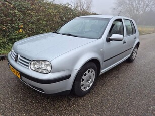 Volkswagen Golf 1.4-16V Trendline, 5 Drs, Stuurbekr!!