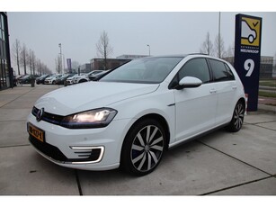 Volkswagen Golf 1.4 TSI GTE Pano, keyless, Spiegelpakket