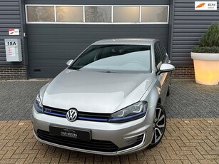 Volkswagen Golf 1.4 TSI GTE, xenon, dealer onderhouden, apk