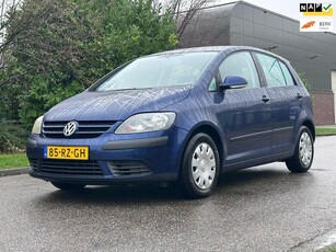 Volkswagen Golf 1.6 FSI Turijn Cruise*Airco*Trekhaak*Nieuwe