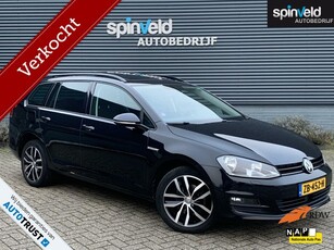 Volkswagen Golf Variant 1.4 TSI Highline BJ`14 Pano