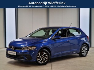 Volkswagen Polo 1.0 TSI Life DSG 96pk Sensoren v + a Camera Apple carplay