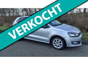 Volkswagen Polo 1.4-16V Highline