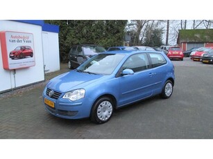 Volkswagen Polo 1.4-16V Turijn