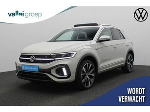 Volkswagen T-Roc 1.5 TSI 150PK DSG R-Line Pano IQ Light