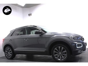 Volkswagen T-Roc 1.5 TSI Sport/Trekhaak/Led/Camera/Apple