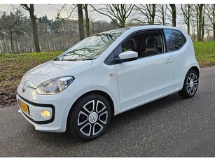 Volkswagen Up! 1.0 High Up! BlueMotion NL Auto 2e Eigenaar