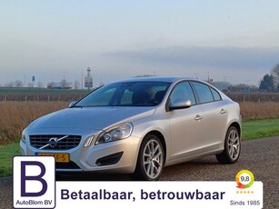 Volvo S60 1.6 T3 Kinetic 1 Eigenaar Dealeronderhouden