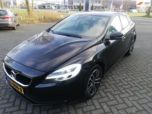 Volvo V40 2.0 D2 Nordic+ volledig dealer onderhouden