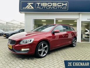 Volvo V60 2.0 (!) T3 Momentum 2017 ? flamenco red 18 INCH