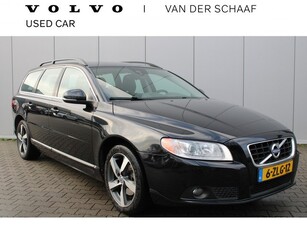 Volvo V70 T4 180PK Momentum Xenon Trekhaak Premium