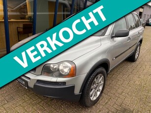 Volvo XC90 2.5 T Kinetic Automaat 7 Persoons / Youngtimer