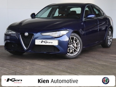 Alfa Romeo Giulia 2.0T Super Xenon Navi Keyless