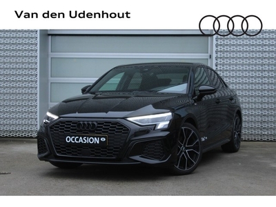 Audi A3 Limousine 35 TFSI 150pk S edition / Full Black /