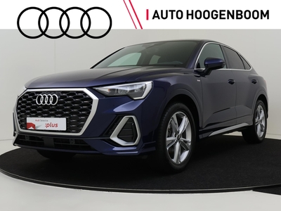 AUDI Q3 Sportback 35 TFSI S Edition | Panoramadak | Trekhaak | Stoelverwarming | Draadloze telefoonlader | Navigatie | Adaptieve Cruise control | CarPlay | Half leder |