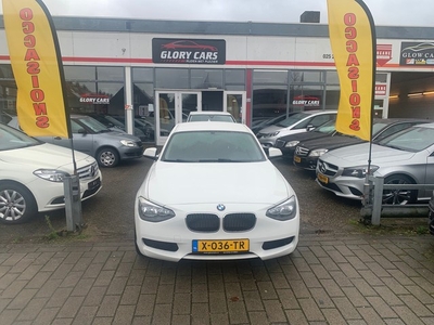 BMW 1-serie 114i WEINIG KM-PDC-ONDERHOUDBOEKJES