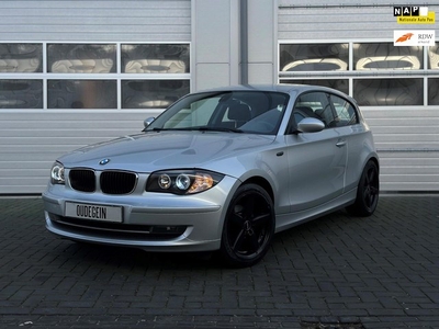 BMW 1-serie 116i Business Line / Garantie / Led / Climate