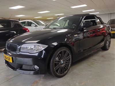 BMW 1 Serie Cabrio 120i Exclusive Edition 170 PK Automaat